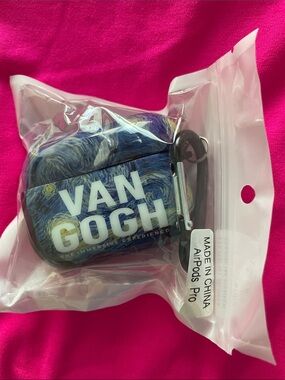 VAN GOGH AirPods Pro Case « Starry Night » with keychain